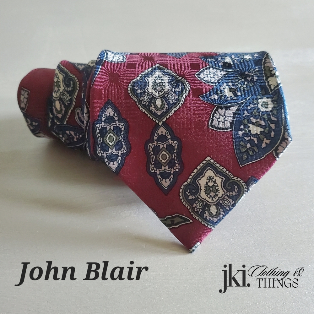 John Blair Men's Tie Maroon Paisley
